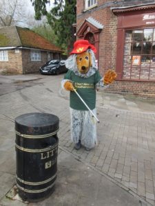Don't Mess with Wheathampstead - our team of Wombles litter picking